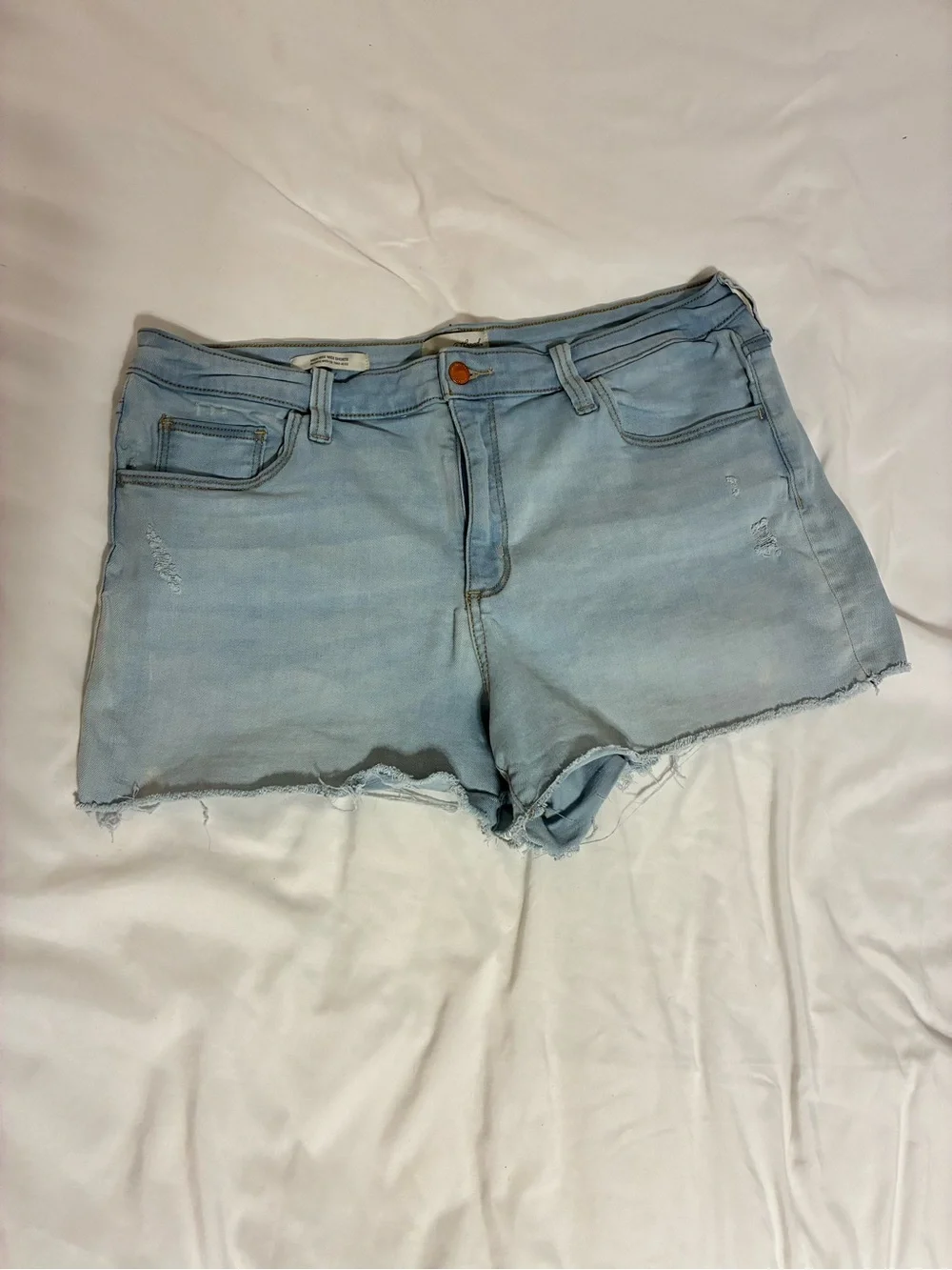 Universal Thread Light Wash Denim Shorts | Size 16R